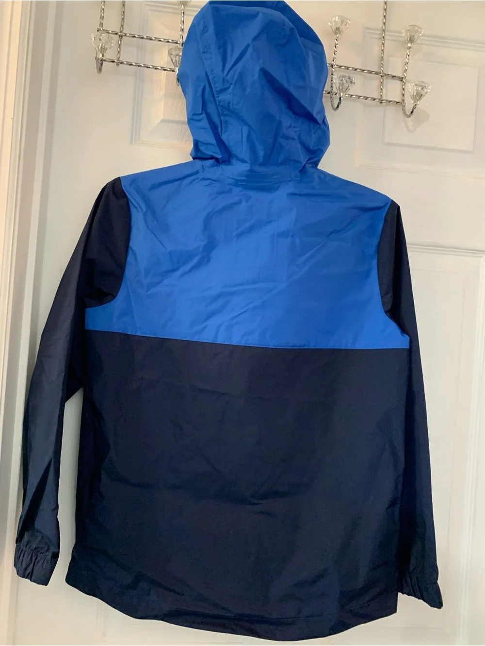 Cat & Jack NWT’s boy’s size medium (8) lightweight rain jacket